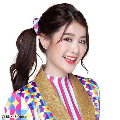 ファイル:2019年BNK48プロフィール Pakwan Noijaiboon 1.jpg