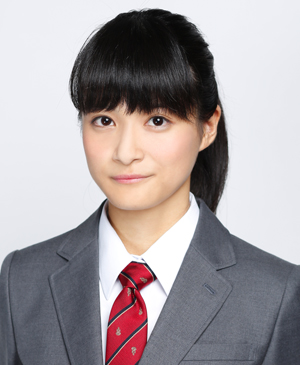 ファイル:2015年欅坂46プロフィール 織田奈那.jpg
