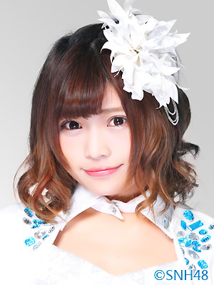 ファイル:2015年SNH48プロフィール 沈之琳 3.jpg