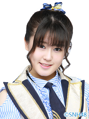 ファイル:2015年SNH48プロフィール 温晶婕 2.jpg