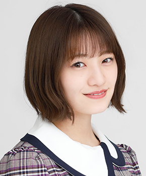 ファイル:2018年乃木坂46プロフィール 中田花奈 2.jpg