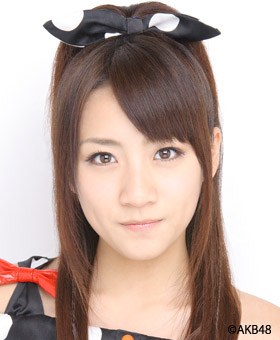 ファイル:2008年AKB48プロフィール 高橋みなみ 2.jpg