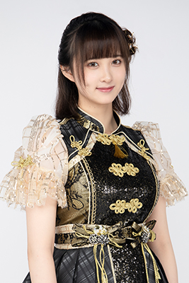 ファイル:2021年AKB48 Team SHプロフィール 周念琪 3.jpg