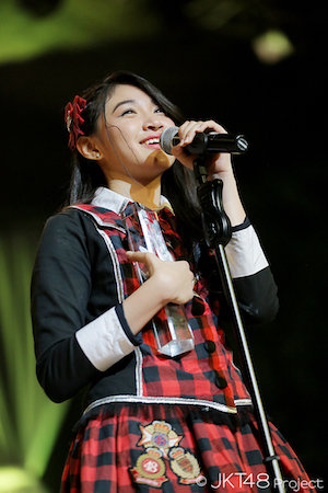 ファイル:JKT48 17thシングル選抜総選挙 シャニ.jpg