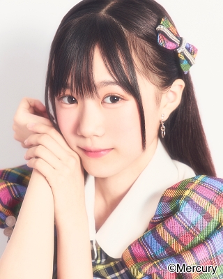 ファイル:2025年HKT48プロフィール 呉優菜 2.jpg