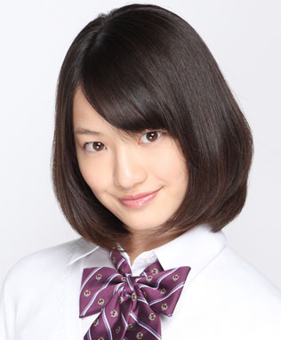 ファイル:2011年乃木坂46プロフィール 中田花奈 2.jpg