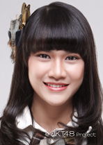ファイル:2015年JKT48プロフィール Dwi Putri Bonita.jpg