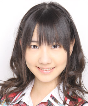 ファイル:2008年AKB48プロフィール 柏木由紀.jpg