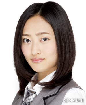 ファイル:2012年NMB48プロフィール 小谷里歩 2.jpg