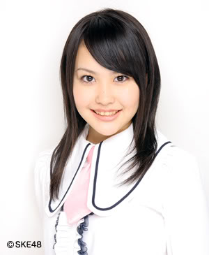 ファイル:2008年SKE48プロフィール 尾関きはる.jpg