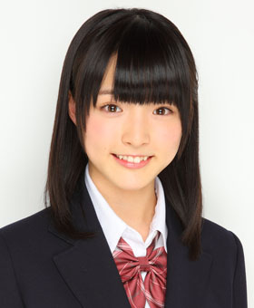 ファイル:2011年AKB48プロフィール 大森美優.jpg