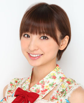 ファイル:2011年AKB48プロフィール 篠田麻里子.jpg