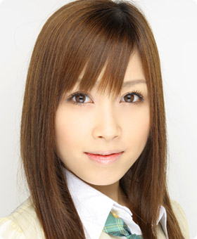 ファイル:2007年AKB48プロフィール 中西里菜 2.jpg