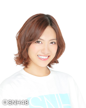 ファイル:2012年SNH48プロフィール 宮澤佐江.jpg