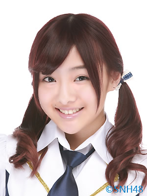 ファイル:2014年SNH48プロフィール 邱欣怡.jpg