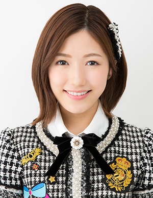 ファイル:2017年AKB48プロフィール 渡辺麻友.jpg