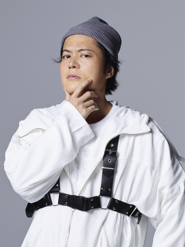 ファイル:2019年吉本坂46プロフィール こいで 2.jpg