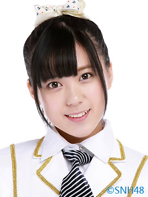 ファイル:2014年SNH48プロフィール 董艳芸.jpg