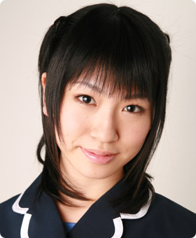 ファイル:2006年AKB48プロフィール 戸島花.jpg
