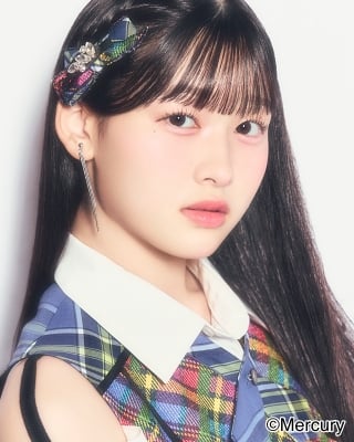 ファイル:2025年HKT48プロフィール 松本苺花 2.jpg