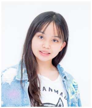 ファイル:2021年New Wave Projectプロフィール タクール小迫美衣南.jpg