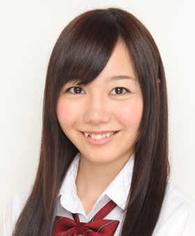 ファイル:2009年AKB48プロフィール 伊藤彩夏.jpg