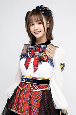 ファイル:2021年AKB48 Team SHプロフィール 刘念 2.jpg