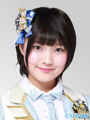 ファイル:2015年SNH48プロフィール 刘筱筱.jpg