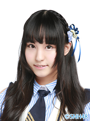 ファイル:2015年SNH48プロフィール 王晓佳 2.jpg