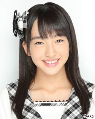 ファイル:2012年HKT48プロフィール 田島芽瑠.jpg