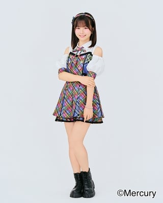 ファイル:2025年HKT48プロフィール 江浦優香 3.jpg
