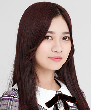 ファイル:2018年乃木坂46プロフィール 寺田蘭世 2.jpg
