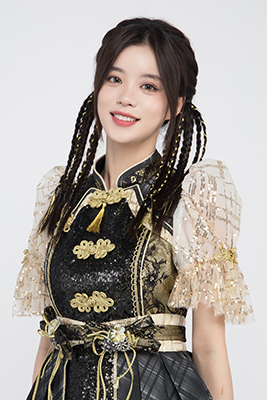 ファイル:2021年AKB48 Team SHプロフィール 谭珺兮 3.jpg