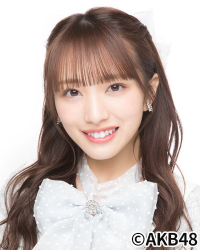 ファイル:2022年AKB48プロフィール 向井地美音.jpg