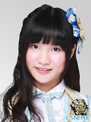ファイル:2015年SNH48プロフィール 潘瑛琪.jpg