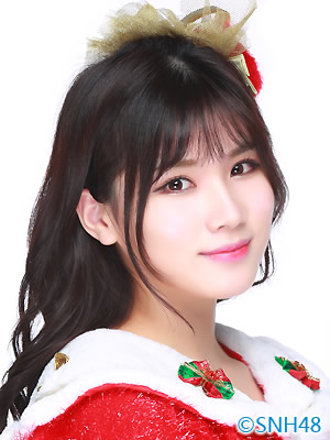 ファイル:2015年SNH48プロフィール 陈观慧 4.jpg