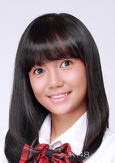 ファイル:2019年JKT48プロフィール Febrina Diponegoro.jpg