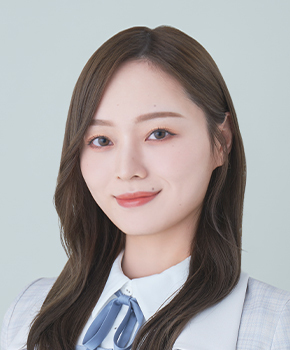 ファイル:2024年乃木坂46プロフィール 梅澤美波.jpg