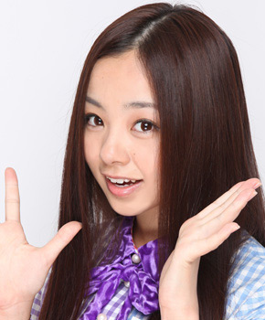 ファイル:2012年乃木坂46プロフィール 川村真洋.jpg