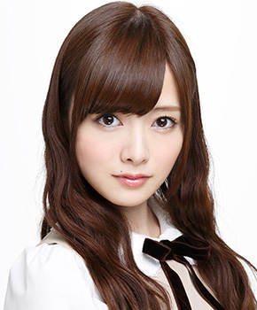 ファイル:2013年乃木坂46プロフィール 白石麻衣 3.jpg