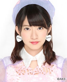 ファイル:2015年AKB48プロフィール 竹内美宥.jpg