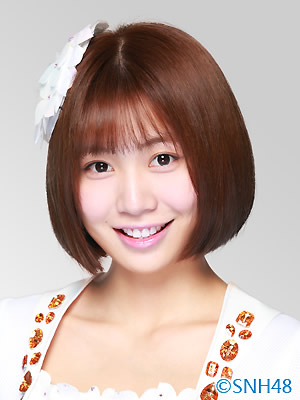 ファイル:2015年SNH48プロフィール 王璐 3.jpg