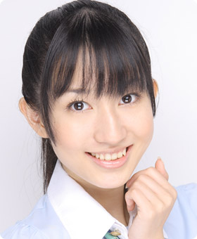 ファイル:2007年AKB48プロフィール 片山陽加 2.jpg