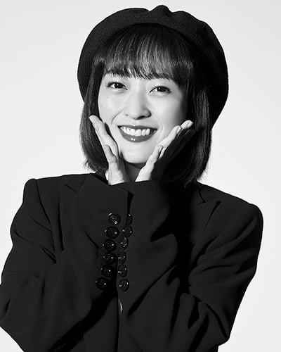 ファイル:2018年吉本坂46プロフィール 三秋里歩 3.jpg