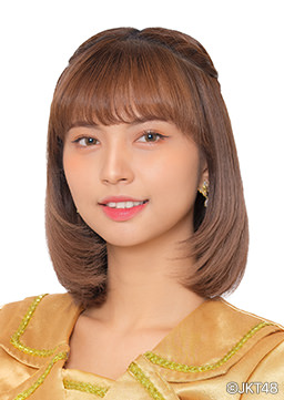 2023年JKT48プロフィール Helisma Putri.jpg