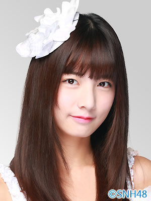 ファイル:2015年SNH48プロフィール 赵粤 3.jpg