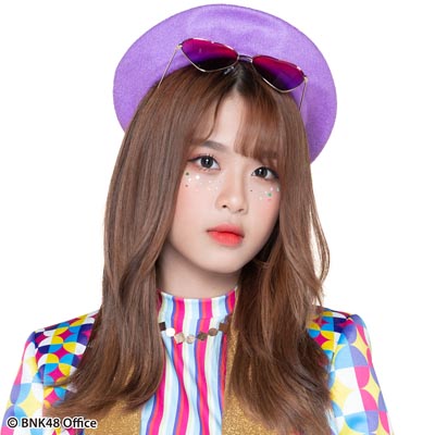 ファイル:2019年BNK48プロフィール Pimrapat Phadungwatanachok 1.jpg
