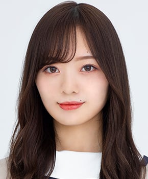 ファイル:2020年乃木坂46プロフィール 梅澤美波.jpg - エケペディア