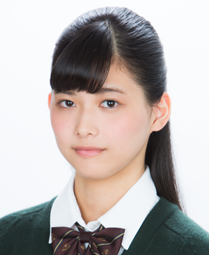 ファイル:2015年欅坂46プロフィール 渡邉理佐 1.png
