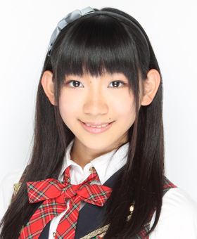 ファイル:2010年AKB48プロフィール 小林茉里奈.jpg